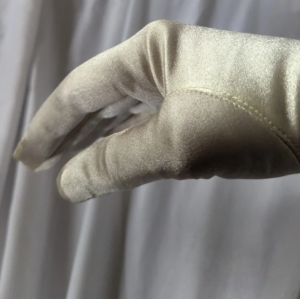 🤍 Long Gloves Elegant Satin Lovers One Size Fits All By Finale Opera Party